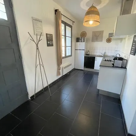 Vakantiehuis - Maison Les Calanques - Piscine Chauffee *