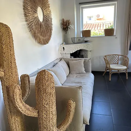 Vakantiehuis - Maison Les Calanques - Piscine Chauffee *