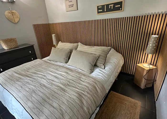 - Maison Les Calanques - Piscine Chauffee A 30c Holiday home *